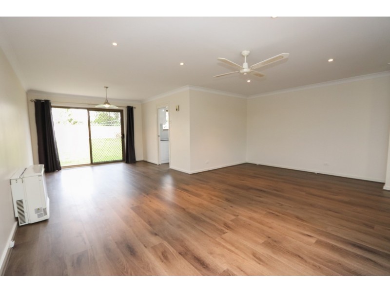 24 Camidge Cl, Kelso NSW 2795