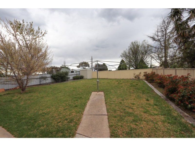 24 Camidge Cl, Kelso NSW 2795