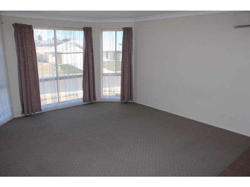 23 Tandora Street, Bathurst NSW 2795