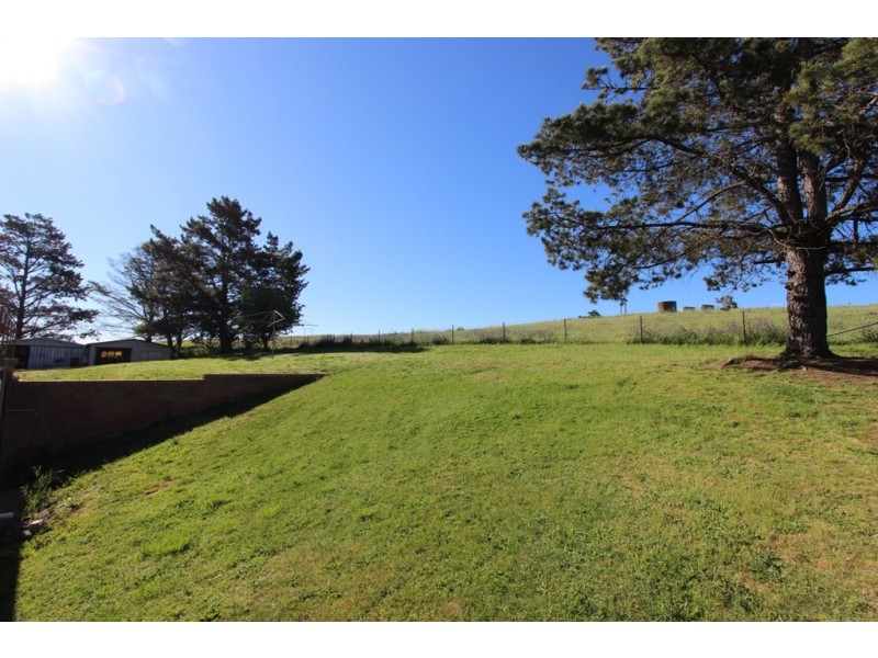 795 Sofala Road, Laffing Waters NSW 2795