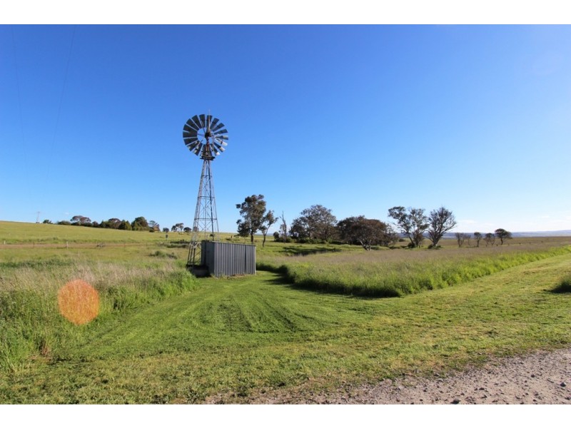 795 Sofala Road, Laffing Waters NSW 2795