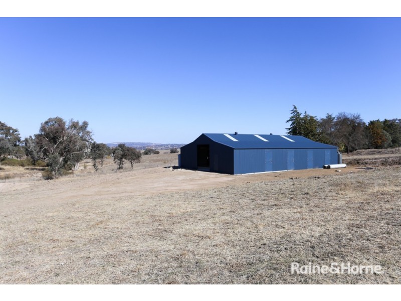 795 Sofala Road, Laffing Waters NSW 2795