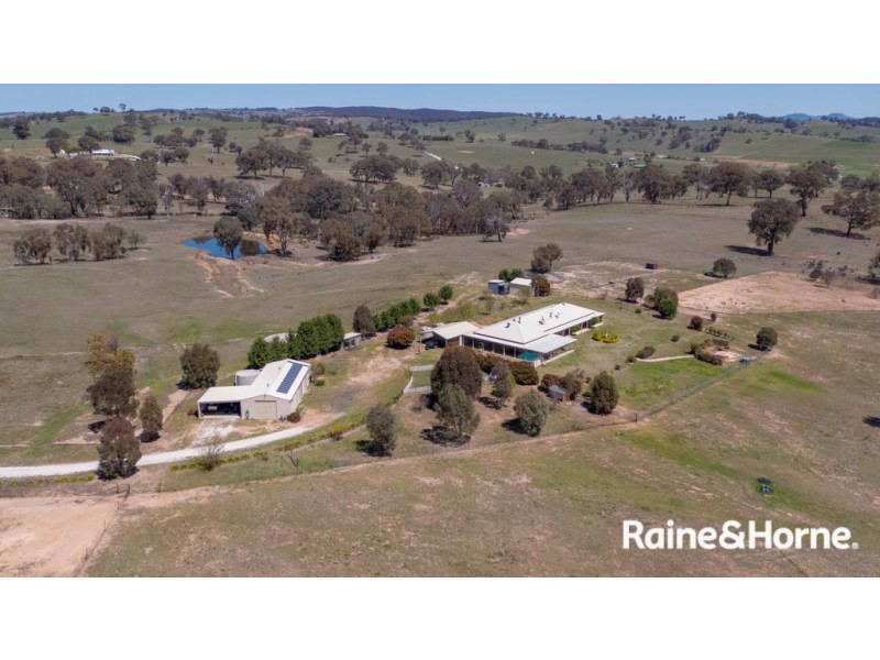 109 James White Drive, Fosters Valley NSW 2795
