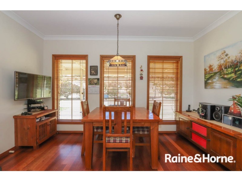 109 James White Drive, Fosters Valley NSW 2795