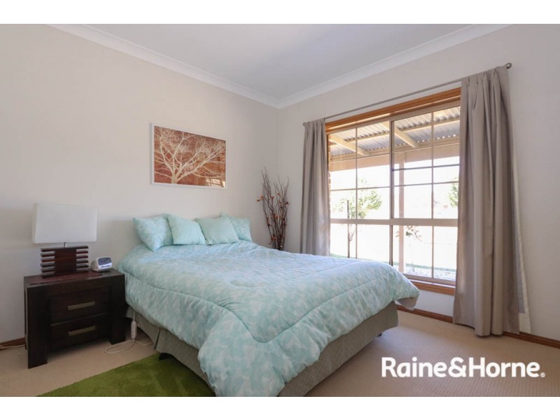 109 James White Drive, Fosters Valley NSW 2795