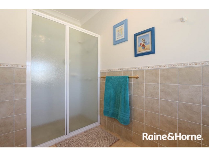 109 James White Drive, Fosters Valley NSW 2795