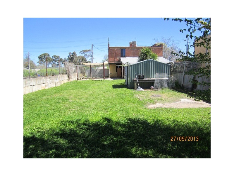 15 Russell, Bathurst NSW 2795