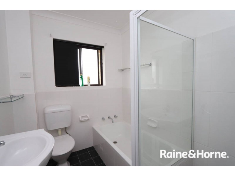 12/214 Keppel Street, Bathurst NSW 2795