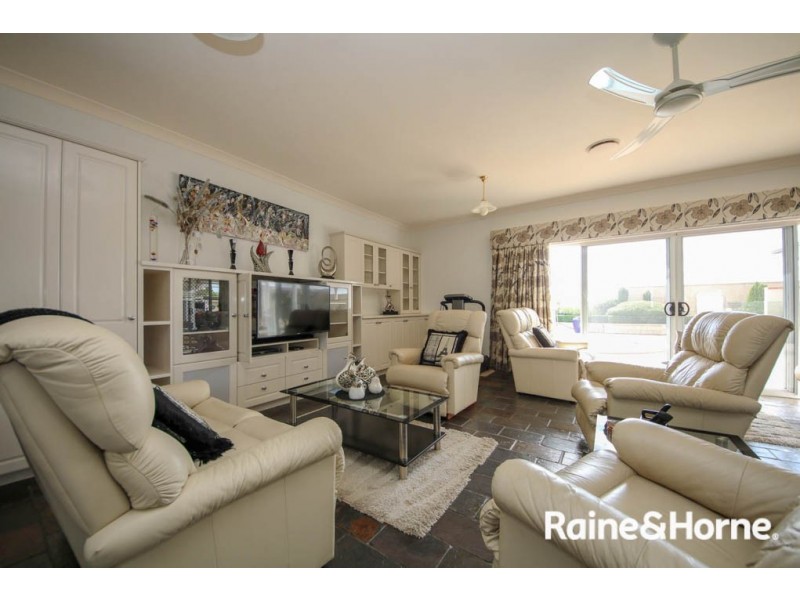 10A Evans Plains Road, Bathurst NSW 2795