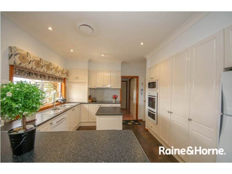 10A Evans Plains Road, Bathurst NSW 2795