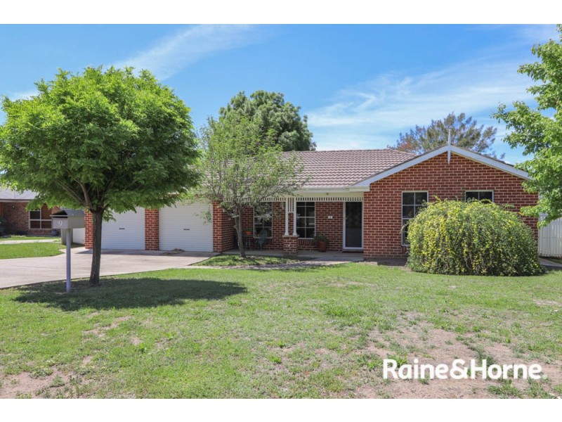 9 Peacock Street, Eglinton NSW 2795