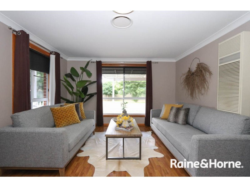 9 Peacock Street, Eglinton NSW 2795