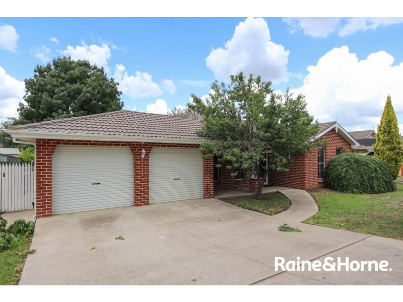 9 Peacock Street, Eglinton NSW 2795