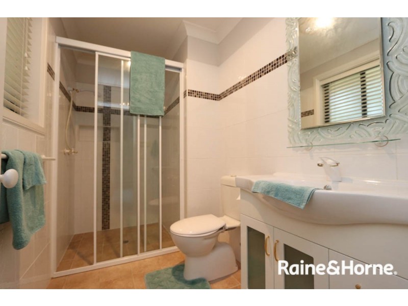 20 James Barnet Drive, Kelso NSW 2795