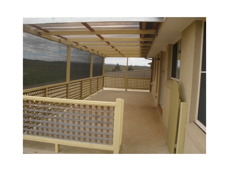 61 Lavelle St, Bathurst NSW 2795