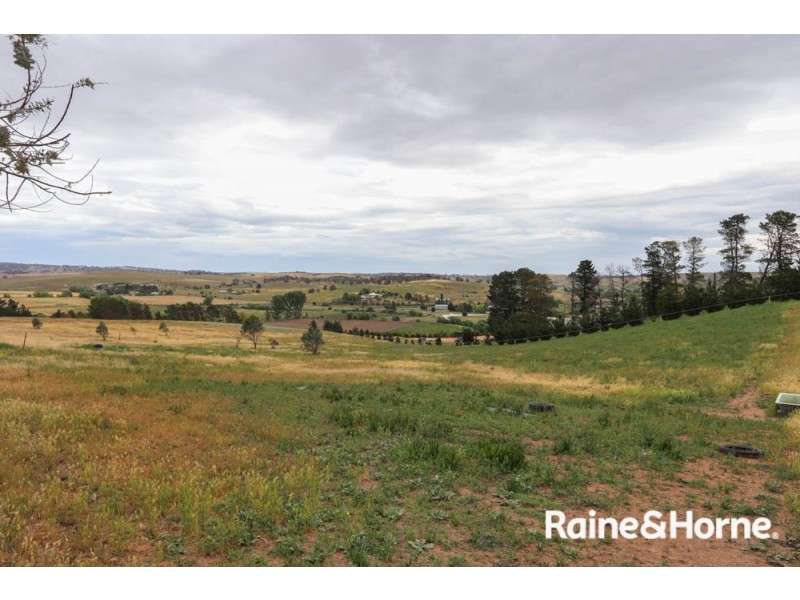 194 Gestingthorpe Road, Perthville NSW 2795