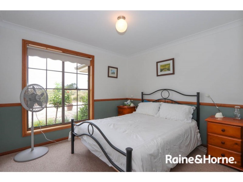 194 Gestingthorpe Road, Perthville NSW 2795
