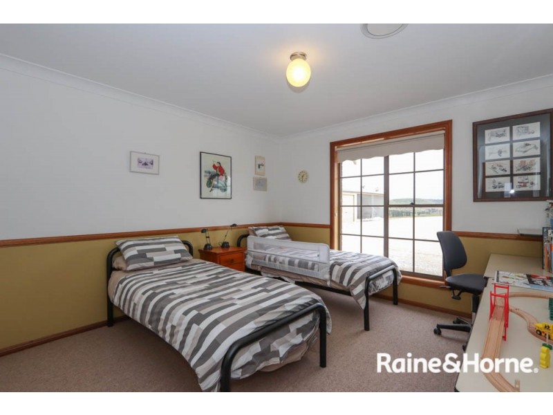194 Gestingthorpe Road, Perthville NSW 2795