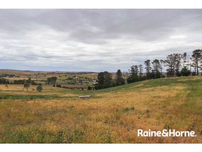 194 Gestingthorpe Road, Perthville NSW 2795