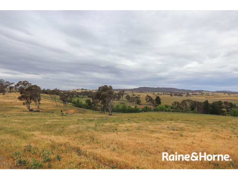 194 Gestingthorpe Road, Perthville NSW 2795