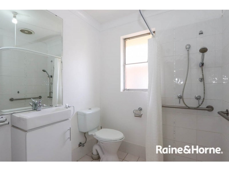 8 Vine Street, South Bathurst NSW 2795