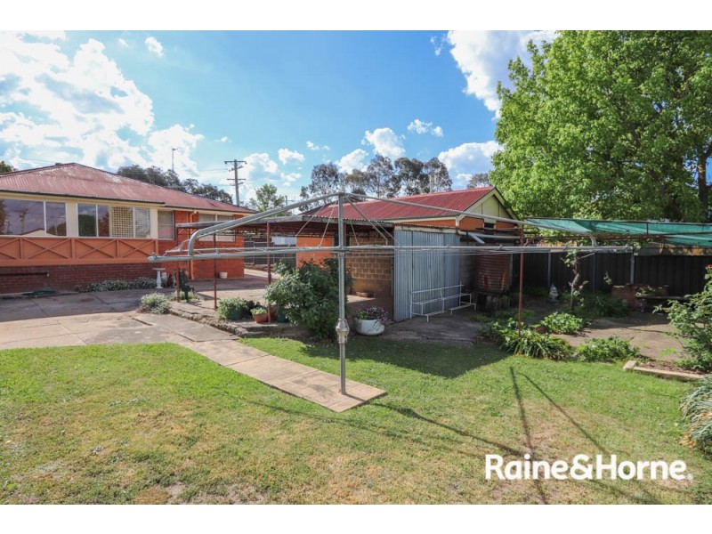 8 Vine Street, South Bathurst NSW 2795