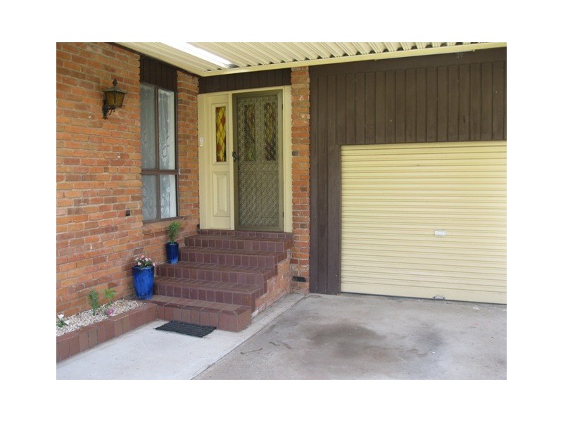 7 Winslow Pl, Bathurst NSW 2795