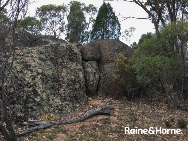 32 Pine Ridge Road, Rock Forest NSW 2795