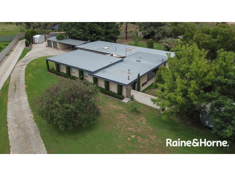 93 Boundary Road, Robin Hill NSW 2795