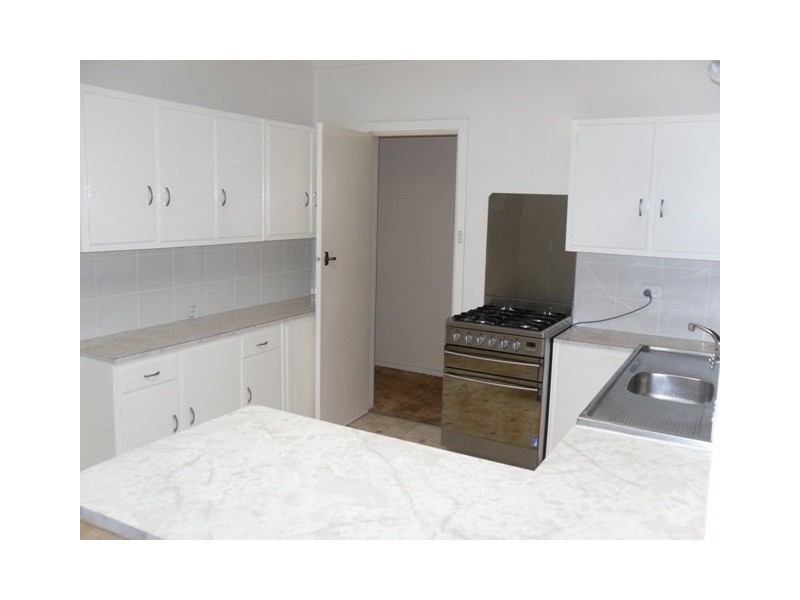 22 West St, Bathurst NSW 2795