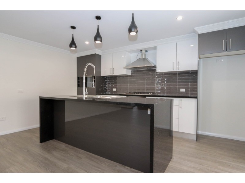 55 Emerald Drive, Bathurst NSW 2795