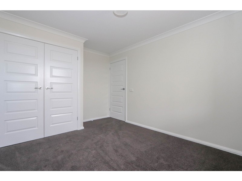 55 Emerald Drive, Bathurst NSW 2795