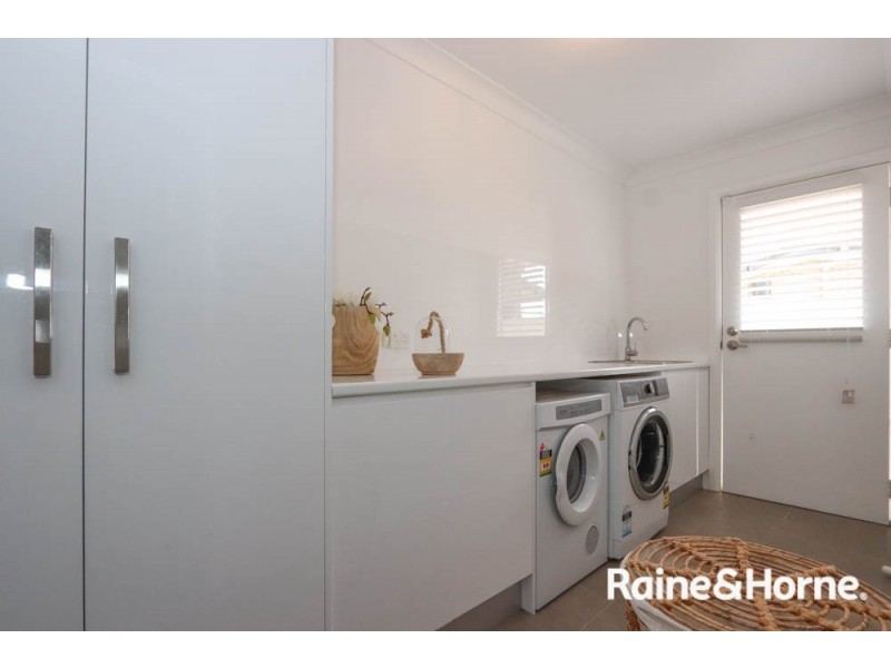 3 Byrne Close, Kelso NSW 2795