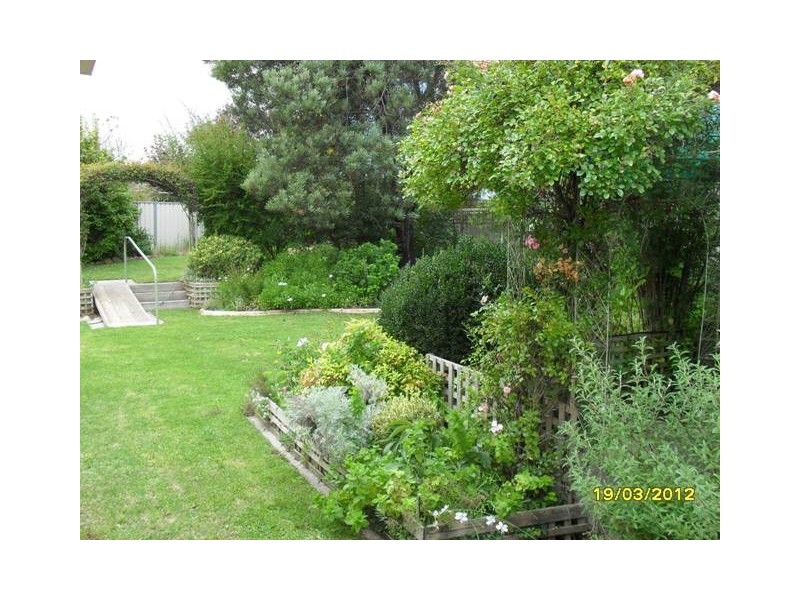 20 Murdoch Pl, Kelso NSW 2795