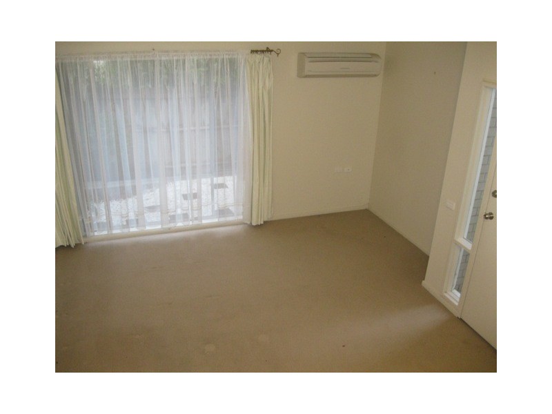 19 Red Gum Pl, Bathurst NSW 2795