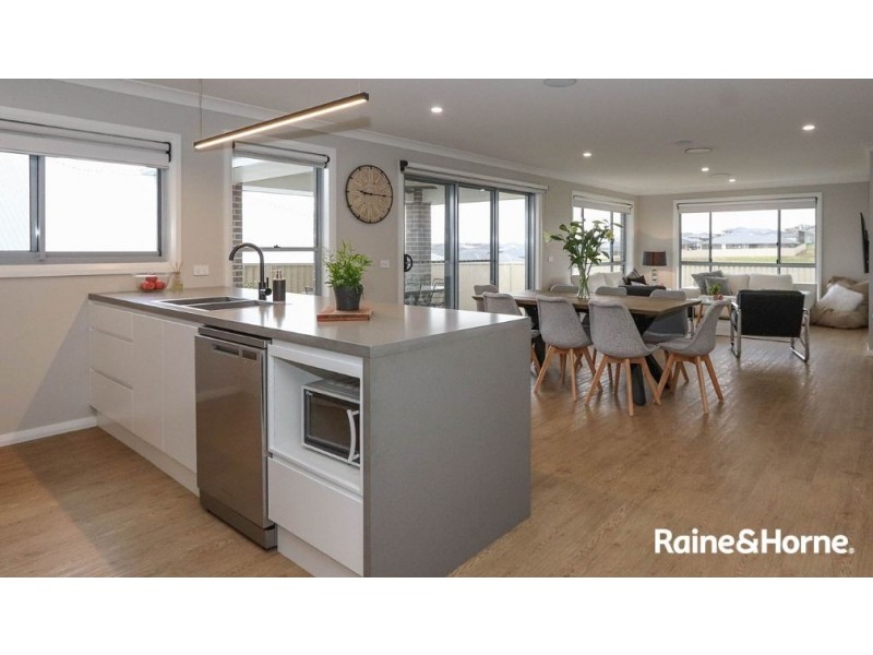 27a Ignatius Place, Kelso NSW 2795