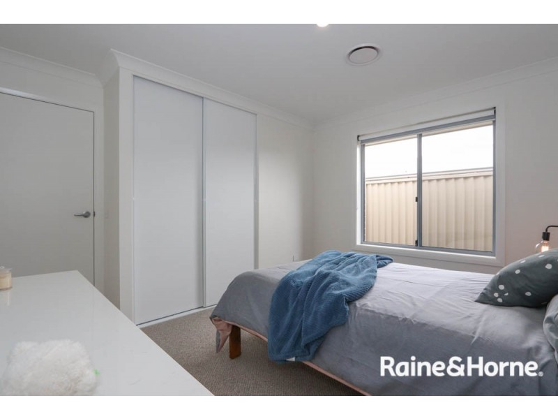 27a Ignatius Place, Kelso NSW 2795