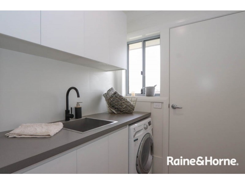 27a Ignatius Place, Kelso NSW 2795