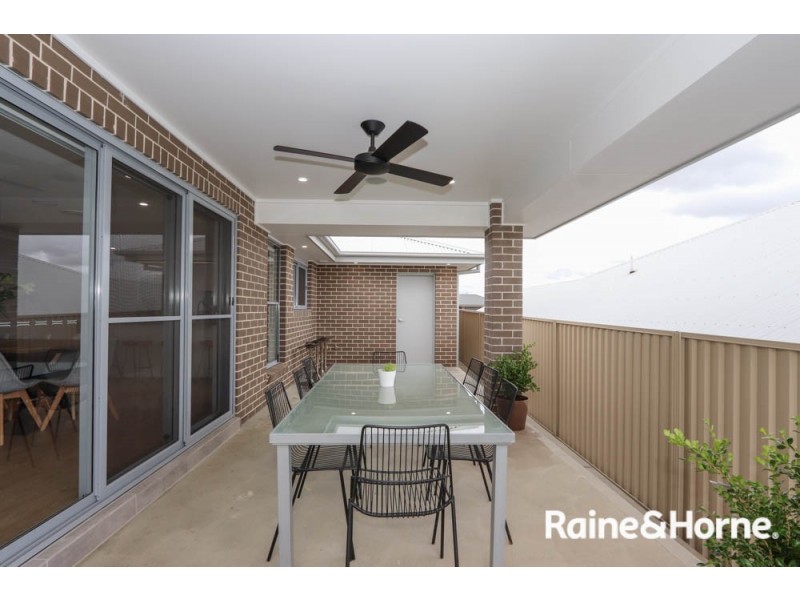 27a Ignatius Place, Kelso NSW 2795