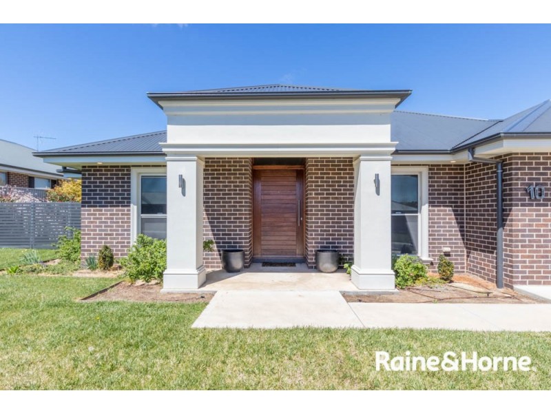 10 Mendel Drive, Kelso NSW 2795