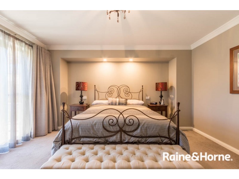 10 Mendel Drive, Kelso NSW 2795