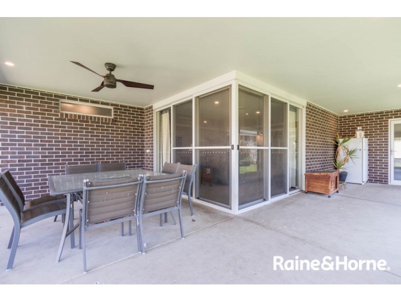 10 Mendel Drive, Kelso NSW 2795