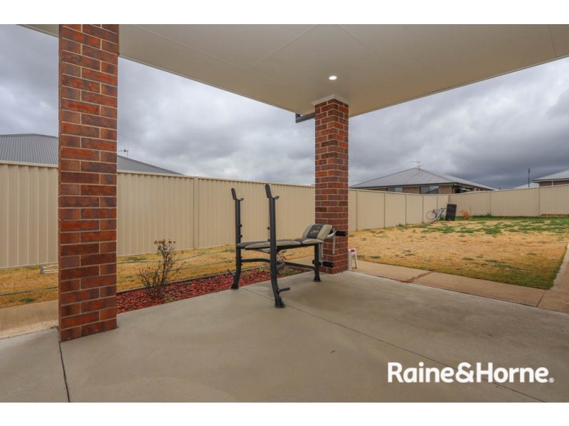 62 Graham Dr, Kelso NSW 2795