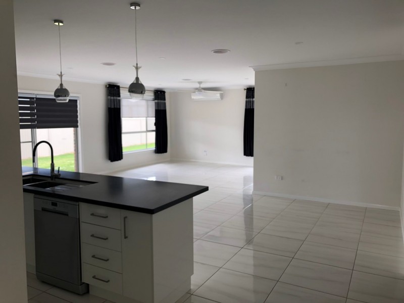 62 Graham Dr, Kelso NSW 2795