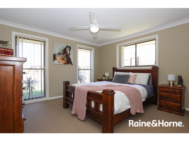 18 Sundown Drive, Kelso NSW 2795