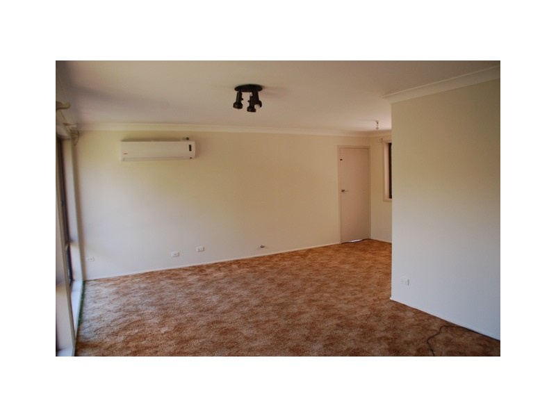 14 Scotford Place, Bathurst NSW 2795