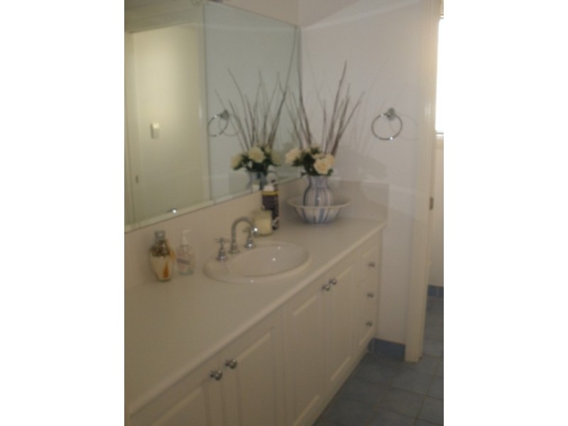 46 Hughes Street, Bathurst NSW 2795