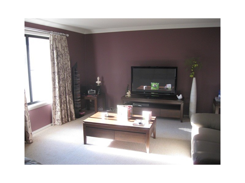 2/101 Lambert, Bathurst NSW 2795