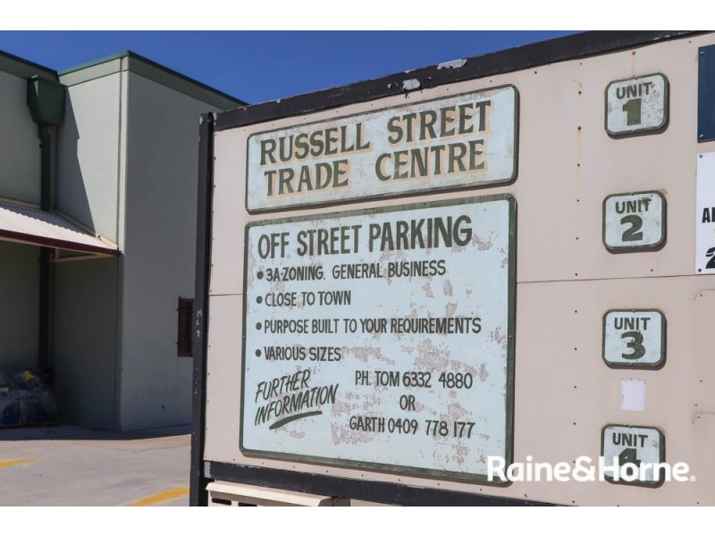 3 / 58-60 Russell Street, Bathurst NSW 2795