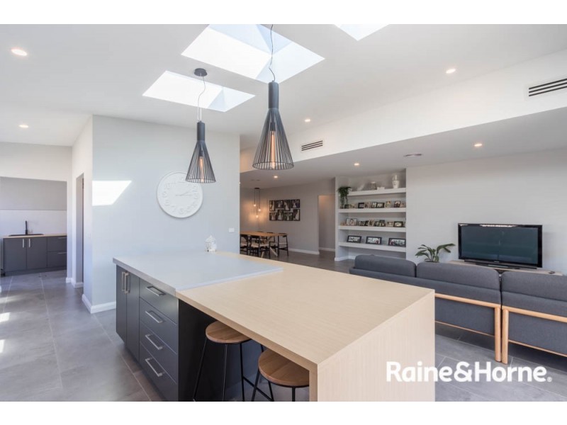 38 Graham Drive, Kelso NSW 2795